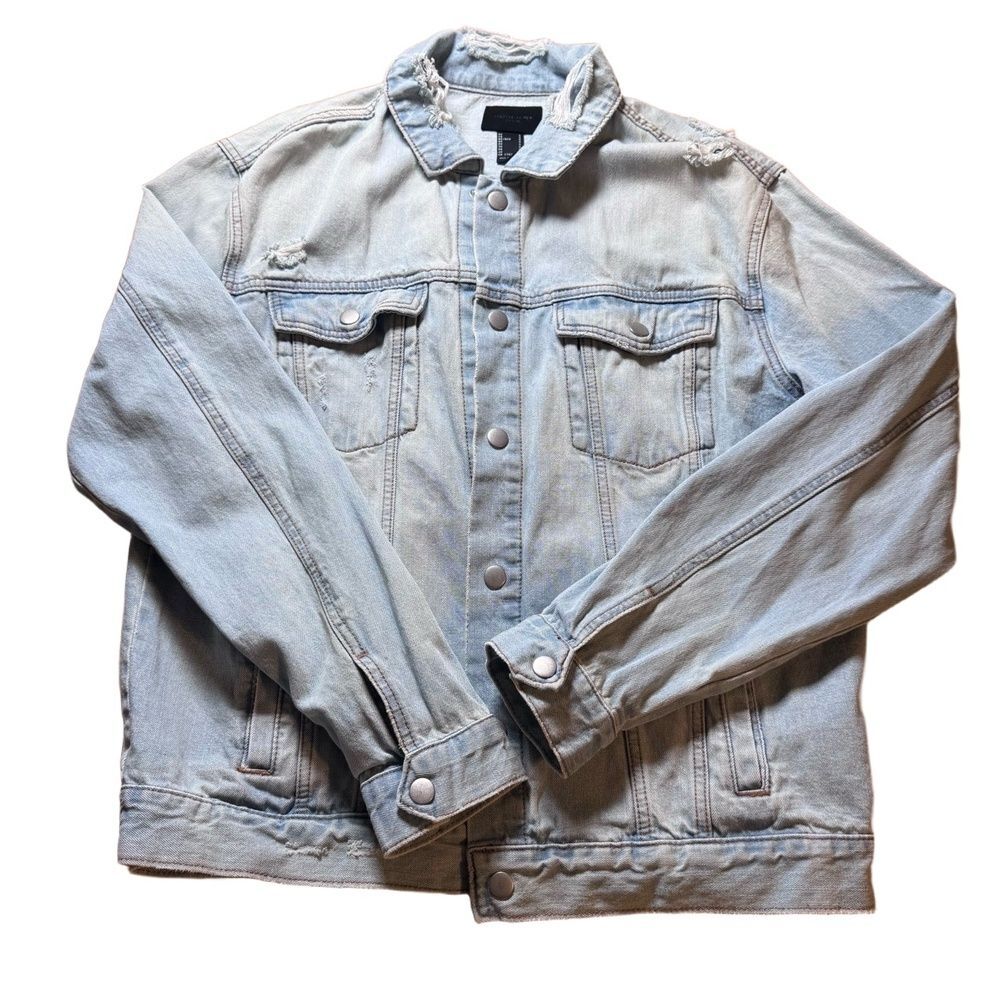 Forever 21 Men Denim Jacket Size L Light Wash Vintage Inspired Button Front